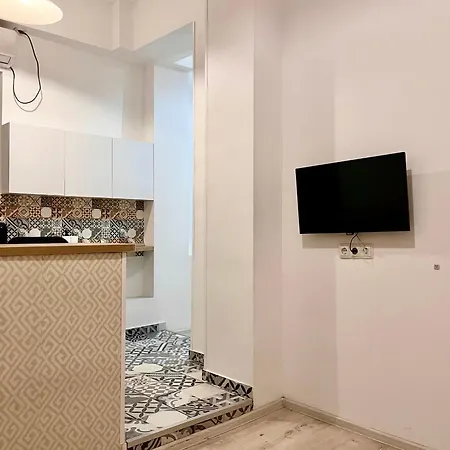 דירה Old Town Gem In Prime Location