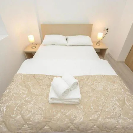 Apartamento Old Town Gem In Prime Location