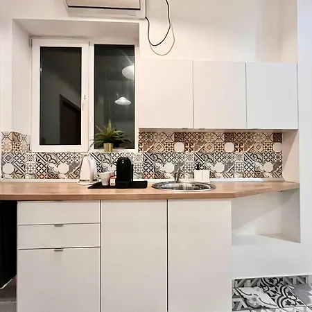 Old Town Gem In Prime Location Bucharest