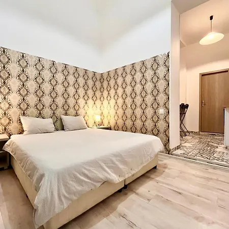 Old Town Gem In Prime Location Apartamento